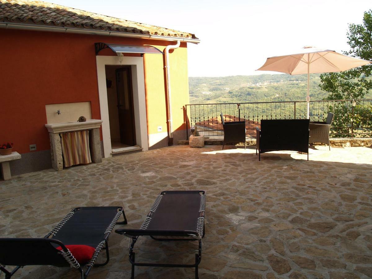 Provvidenza Villa Motovun Exterior foto
